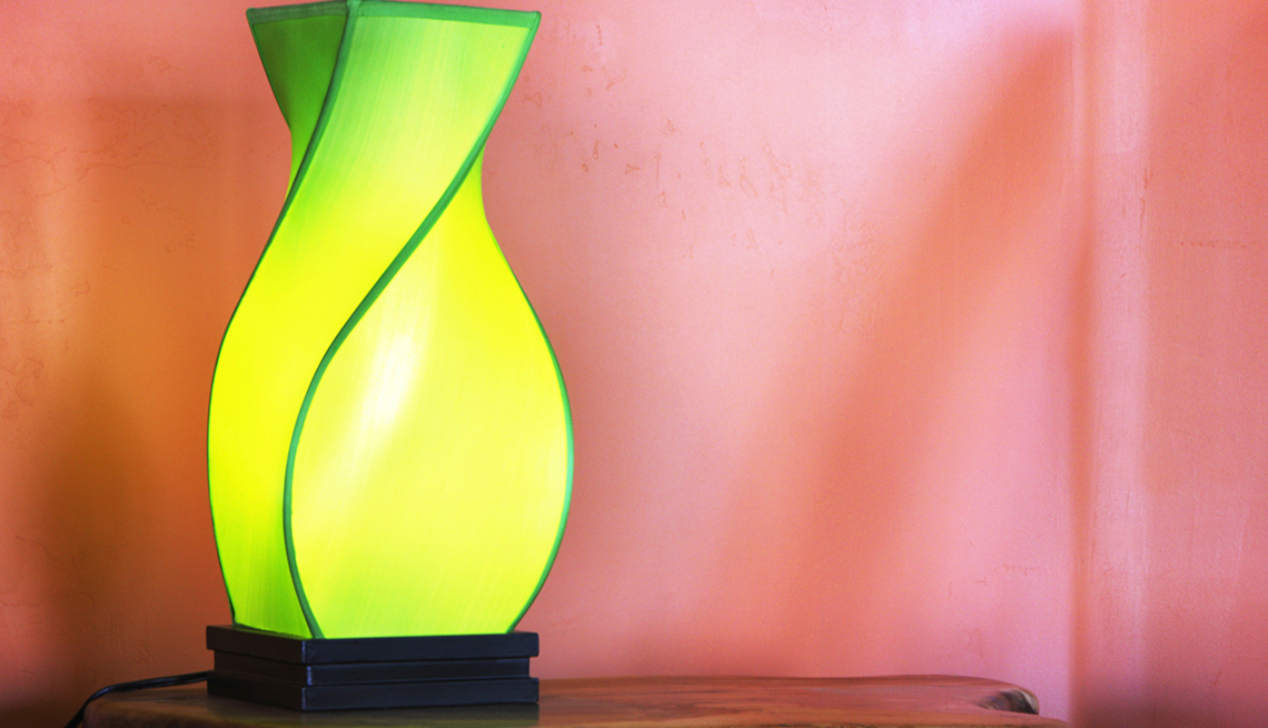 Lámpara moderna color verde y amarilla